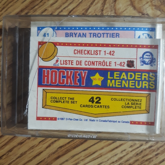NHL Cards - Picture 4 of 6